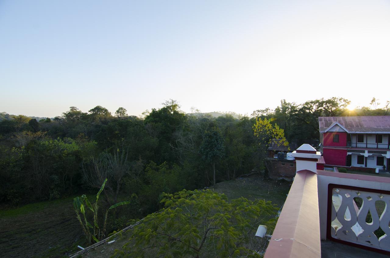 Hotel Naurang Yatri Niwas Garli Esterno foto